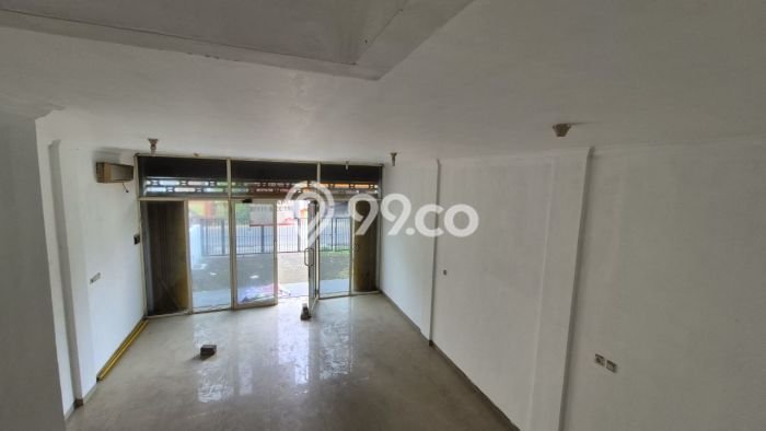 Unit Ruko Dijual di Driyorejo Gresik 180m2 Unit Ruko Dijual di Driyorejo Gresik 180m2