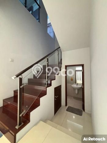 Hunian Elit LB 500m2 Siap Pakai Desain Elegan di Citraland, Surabaya Hunian Elit LB 500m2 Siap Pakai Desain Elegan di Citraland, Surabaya