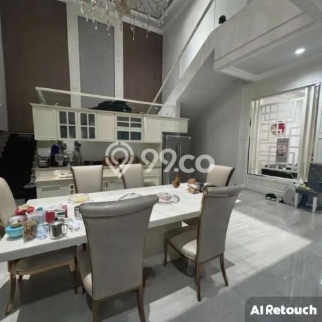 Jual Rumah Luas Megah Dengan View Eksklusif di Graha, Surabaya Jual Rumah Luas Megah Dengan View Eksklusif di Graha, Surabaya