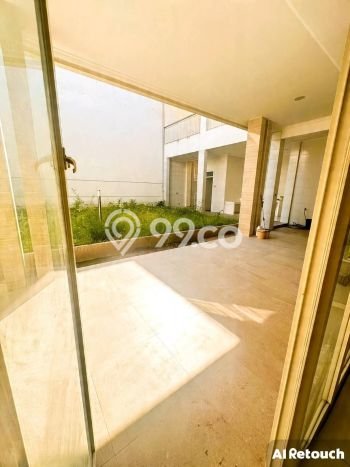 Jual Rumah Luas Megah Dengan View Cantik di Pakuwon CIty, Surabaya Jual Rumah Luas Megah Dengan View Cantik di Pakuwon CIty, Surabaya