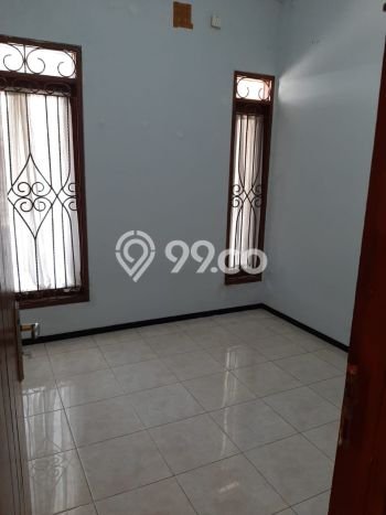 Disewakan Rumah Konsep Modern di Wiyung Surabaya dengan 3 Kamar Disewakan Rumah Konsep Modern di Wiyung Surabaya dengan 3 Kamar
