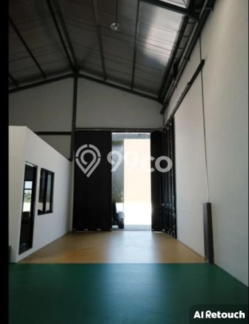 PRIME LOCATION! Gudang Kawasan Margomulyo, Luas 280m2m², Kawasan Komersial, Lokasi Strategis PRIME LOCATION! Gudang Kawasan Margomulyo, Luas 280m2m², Kawasan Komersial, Lokasi Strategis