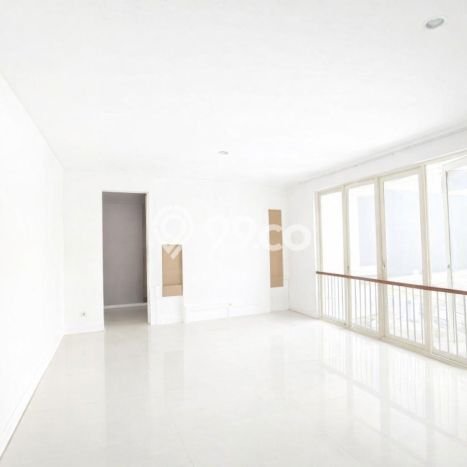 Ready to Use! Premium House LT 383m2 Desain Modern di Citraland Ready to Use! Premium House LT 383m2 Desain Modern di Citraland