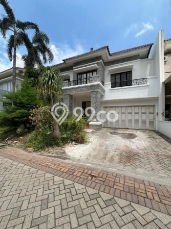 Rumah LT 210m2m² / LB 335m2m² View Kota di Citraland, Surabaya Rumah LT 210m2m² / LB 335m2m² View Kota di Citraland, Surabaya
