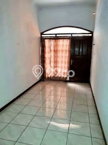 Rumah sewa siap huni 3 KT di Kemanggisan, Jakarta Barat Rumah sewa siap huni 3 KT di Kemanggisan, Jakarta Barat