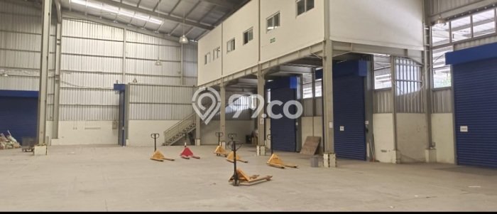 For Rent Gudang Premium Kawasan Pluit, Luas 3062m², Area Utama For Rent Gudang Premium Kawasan Pluit, Luas 3062m², Area Utama