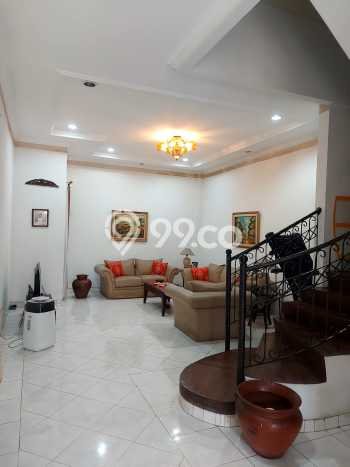 Rumah Eksklusif Dijual LT 136m2 di Kelapa Gading, Jakarta Utara Rumah Eksklusif Dijual LT 136m2 di Kelapa Gading, Jakarta Utara