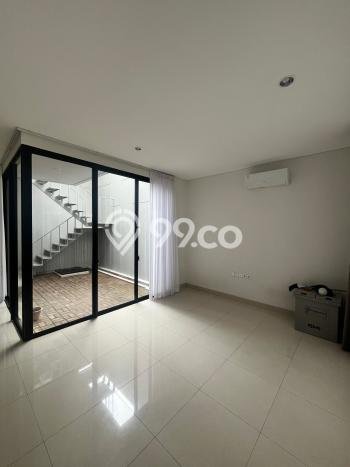 Rumah Elit Modern Tanpa Renovasi di Summarecon Bogor Bogor Rumah Elit Modern Tanpa Renovasi di Summarecon Bogor Bogor