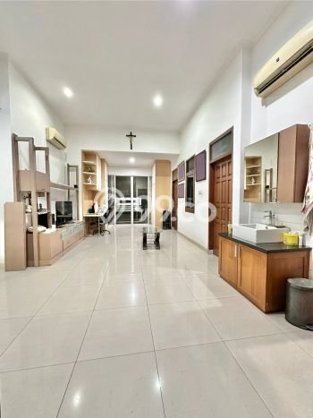 Rumah Mewah Dijual LT 200m2 di Kelapa Gading, Jakarta Utara Rumah Mewah Dijual LT 200m2 di Kelapa Gading, Jakarta Utara