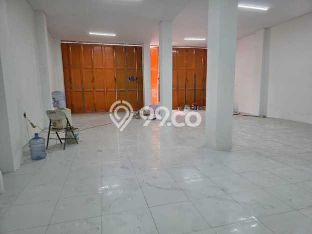 Dijual! Ruko di Plumpang Jakarta Utara LT 176m2 / LB 343m2 Kawasan Bisnis Dijual! Ruko di Plumpang Jakarta Utara LT 176m2 / LB 343m2 Kawasan Bisnis