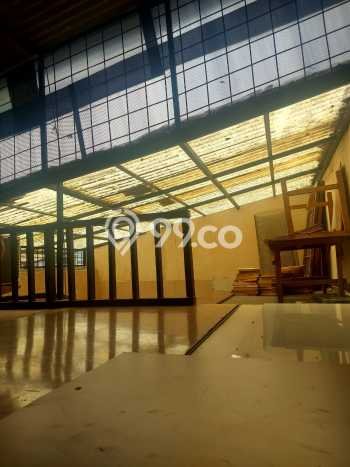 Lokasi strategis! Rumah siap huni dikontrakkan di Kelapa Gading LB 90m2 Lokasi strategis! Rumah siap huni dikontrakkan di Kelapa Gading LB 90m2