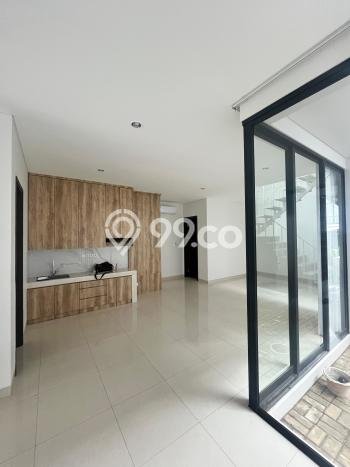 Rumah Elit Modern Tanpa Renovasi di Summarecon Bogor Bogor Rumah Elit Modern Tanpa Renovasi di Summarecon Bogor Bogor