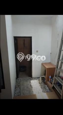 Rumah Bagus di Gentan, Solo, Luas 89m2m² LB 70m2m² HARGA MENARIK! Rumah Bagus di Gentan, Solo, Luas 89m2m² LB 70m2m² HARGA MENARIK!