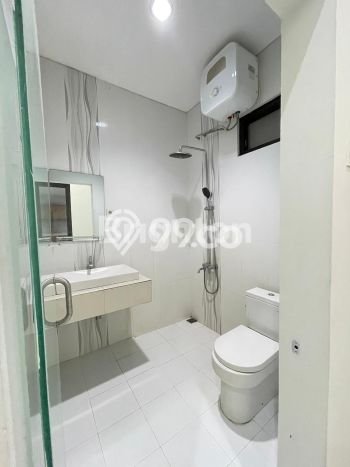 Lokasi strategis! Rumah siap pakai dikontrakkan di Kartosuro LB 125m2 Lokasi strategis! Rumah siap pakai dikontrakkan di Kartosuro LB 125m2