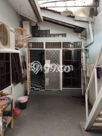 Kesempatan Langka Memiliki Rumah 3 KT 3 KM di Pusat Kota Jajar, Solo Kesempatan Langka Memiliki Rumah 3 KT 3 KM di Pusat Kota Jajar, Solo