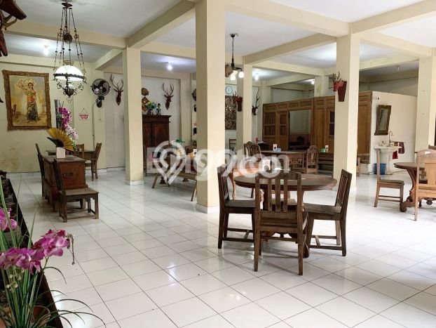 Rumah Minimalis LT 213m2m² Terawat di Mangkubumen, Dekat Tempat Strategis, Solo Rumah Minimalis LT 213m2m² Terawat di Mangkubumen, Dekat Tempat Strategis, Solo
