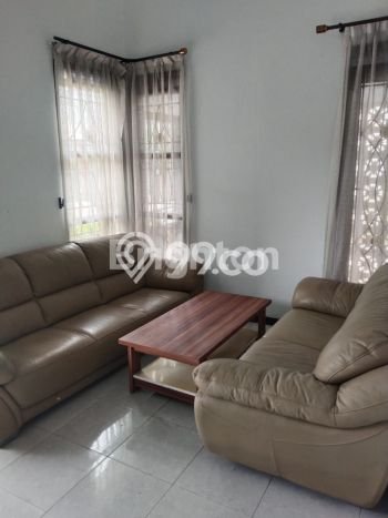 Kesempatan Investasi Rumah Terawat di Kawasan Solo Baru, Solo Kesempatan Investasi Rumah Terawat di Kawasan Solo Baru, Solo
