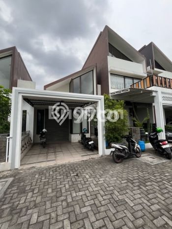 PENAWARAN EKSKLUSIF! Rumah kawasan Kartosuro, 2 KT, Lingkungan Elite, Luas 84m2m² Bangunan 58m2m² PENAWARAN EKSKLUSIF! Rumah kawasan Kartosuro, 2 KT, Lingkungan Elite, Luas 84m2m² Bangunan 58m2m²