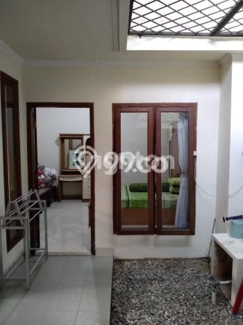 Rumah Akses Mudah area Colomadu, Solo, Luas 165m2m² LB 130m2m² Rumah Akses Mudah area Colomadu, Solo, Luas 165m2m² LB 130m2m²