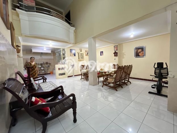SPECIAL OFFER! Rumah Asri area Solo Baru, Luas 135m2m² Bangunan 135m2m² SPECIAL OFFER! Rumah Asri area Solo Baru, Luas 135m2m² Bangunan 135m2m²