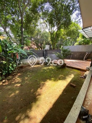 Siap Huni Hunian Elit 4 Kamar di Kebayoran Baru Dekat ke Mana Saja Siap Huni Hunian Elit 4 Kamar di Kebayoran Baru Dekat ke Mana Saja
