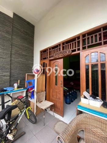 Ready to Use! Premium House LT 214m2 Desain Modern di Senopati Ready to Use! Premium House LT 214m2 Desain Modern di Senopati
