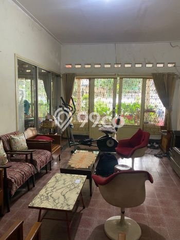 Dijual Rumah Premium dengan Fasilitas Sekitar Komplit di Tebet, Jakarta Selatan Dijual Rumah Premium dengan Fasilitas Sekitar Komplit di Tebet, Jakarta Selatan
