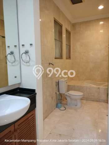 For Sale! Premium House LT 750m2 Desain Modern di Kemang For Sale! Premium House LT 750m2 Desain Modern di Kemang