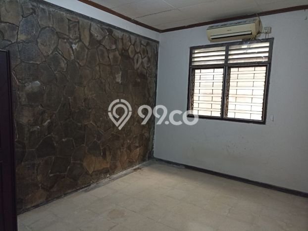 Siap Huni Rumah Mewah 5 Kamar di Kebayoran Baru Dekat ke Mana Saja Siap Huni Rumah Mewah 5 Kamar di Kebayoran Baru Dekat ke Mana Saja