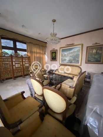 Dijual Rumah Premium dengan Fasilitas Sekitar Komplit di Kebon Jeruk, Jakarta Barat Dijual Rumah Premium dengan Fasilitas Sekitar Komplit di Kebon Jeruk, Jakarta Barat
