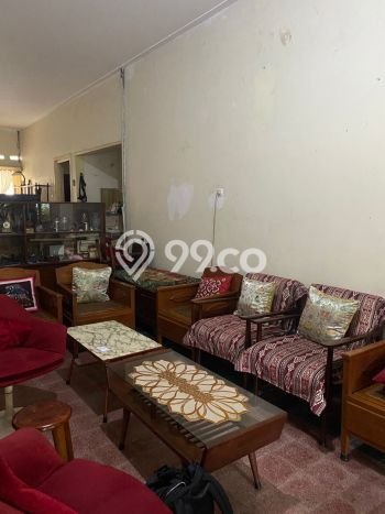 Dijual Rumah Premium dengan Fasilitas Sekitar Komplit di Tebet, Jakarta Selatan Dijual Rumah Premium dengan Fasilitas Sekitar Komplit di Tebet, Jakarta Selatan