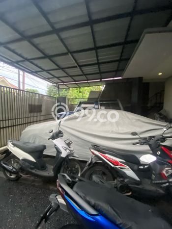 Hunian Mewah LB 300m2 Siap Pakai Desain Elegan di Pejaten, Jakarta Selatan Hunian Mewah LB 300m2 Siap Pakai Desain Elegan di Pejaten, Jakarta Selatan