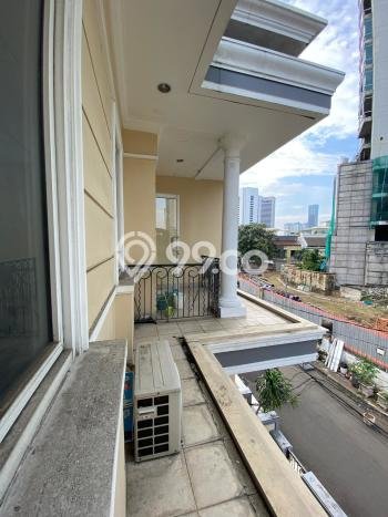 Dijual Rumah Mewah Elegan Dengan View Cantik di Setiabudi, Jakarta Selatan Dijual Rumah Mewah Elegan Dengan View Cantik di Setiabudi, Jakarta Selatan
