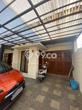 Hunian Mewah Siap Huni LT 283m2 di Kebayoran Lama, Jakarta Selatan Hunian Mewah Siap Huni LT 283m2 di Kebayoran Lama, Jakarta Selatan