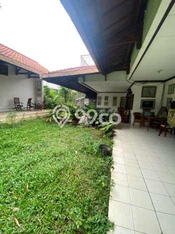 Dijual Rumah Premium dengan Fasilitas Sekitar Komplit di Kebon Jeruk, Jakarta Barat Dijual Rumah Premium dengan Fasilitas Sekitar Komplit di Kebon Jeruk, Jakarta Barat