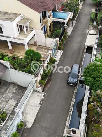 Lahan Dijual Lokasi Strategis di Jakarta Timur dengan Luas 240m2 Lahan Dijual Lokasi Strategis di Jakarta Timur dengan Luas 240m2
