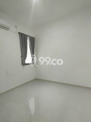 Rumah Strategis Minimalis Lb 180m2 di Duren Sawit, Jakarta Timur Rumah Strategis Minimalis Lb 180m2 di Duren Sawit, Jakarta Timur