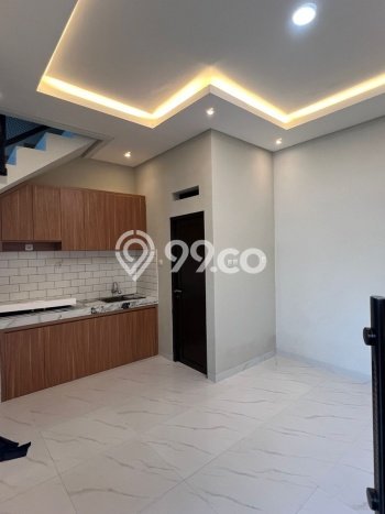 Rumah Murah LT 20m2 di Utan Kayu Akses Mudah Rumah Murah LT 20m2 di Utan Kayu Akses Mudah
