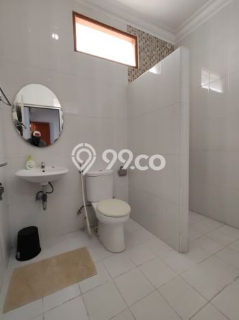 Dijual Rumah Luas Megah Dengan View Cantik di Klender, Jakarta Timur Dijual Rumah Luas Megah Dengan View Cantik di Klender, Jakarta Timur