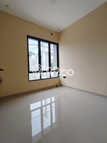 Jual Rumah Favorit Siap Huni LB 80m2 di Ciracas, Jakarta Timur Jual Rumah Favorit Siap Huni LB 80m2 di Ciracas, Jakarta Timur