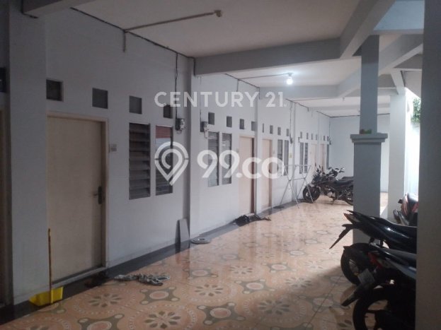 Rumah Mewah Siap Huni LT 559m2 di Pondok Aren, Tangerang Selatan Rumah Mewah Siap Huni LT 559m2 di Pondok Aren, Tangerang Selatan