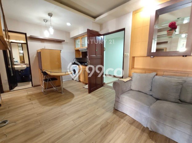 Dijual Apartemen 2 KT & 1 KM di Jakarta Barat Area Strategis Dijual Apartemen 2 KT & 1 KM di Jakarta Barat Area Strategis
