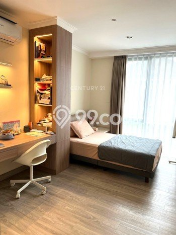 Dijual Rumah Luas Elegan Dengan View Cantik di Lebak Bulus, Jakarta Selatan Dijual Rumah Luas Elegan Dengan View Cantik di Lebak Bulus, Jakarta Selatan
