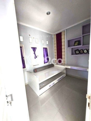 Rumah Strategis Modern Lb 145m2 di Jagakarsa, Jakarta Selatan Rumah Strategis Modern Lb 145m2 di Jagakarsa, Jakarta Selatan