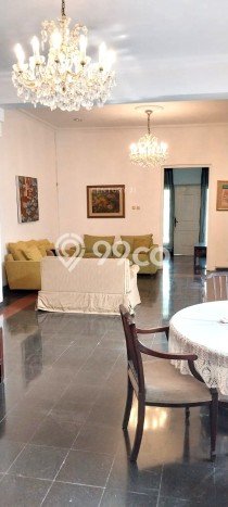 Hot Offer Hunian Mewah Ideal dan Luas di Menteng, Jakarta Pusat Hot Offer Hunian Mewah Ideal dan Luas di Menteng, Jakarta Pusat