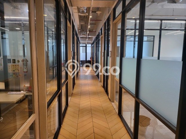 Unit Kantor Disewakan di BSD di Area Ramai & Strategis Unit Kantor Disewakan di BSD di Area Ramai & Strategis