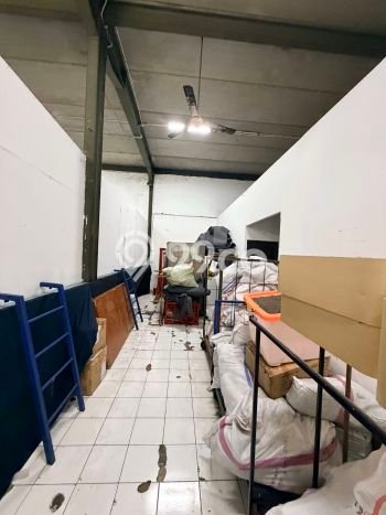 Gudang Komersial Disewakan di Cengkareng Jakarta Barat Luas 2000m2 Gudang Komersial Disewakan di Cengkareng Jakarta Barat Luas 2000m2