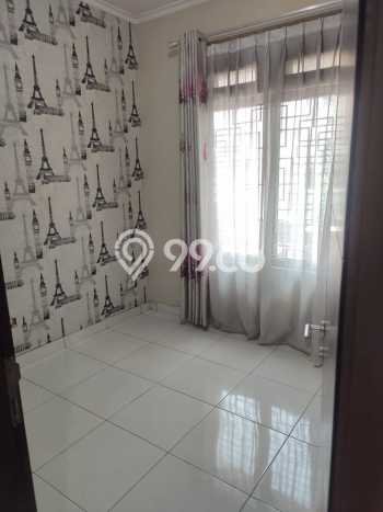 Dijual Cepat Rumah Bagus Siap Huni LB 84m2 di Karawaci, Tangerang Dijual Cepat Rumah Bagus Siap Huni LB 84m2 di Karawaci, Tangerang