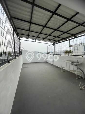 Ruko Dijual di Jakarta Barat LT 56m2 & LB 100m2 Lokasi Terbaik! Ruko Dijual di Jakarta Barat LT 56m2 & LB 100m2 Lokasi Terbaik!