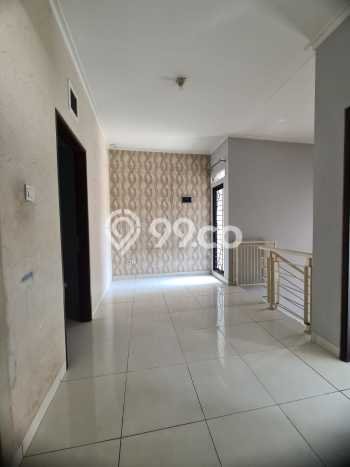 Dijual Cepat Rumah Favorit Siap Huni LB 120m2 di Karawaci, Tangerang Dijual Cepat Rumah Favorit Siap Huni LB 120m2 di Karawaci, Tangerang